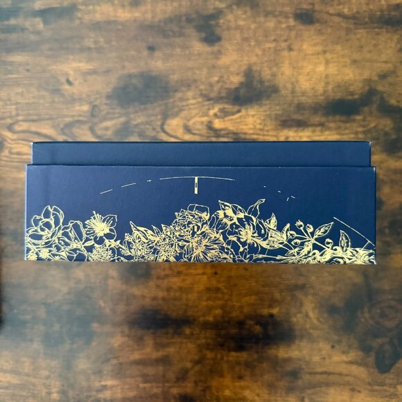 Dior Limited Edition Beauty Gift Box - Picture 3 of 7